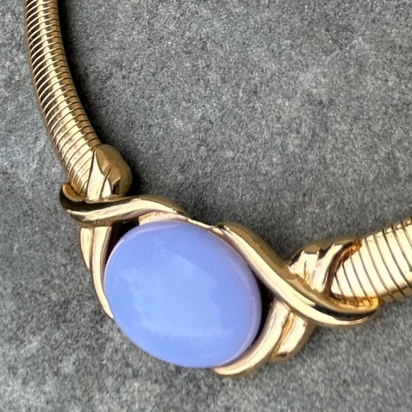 Vintage 1980’s Trifari Omega Chain Choker Necklace - Picture 2 of 6